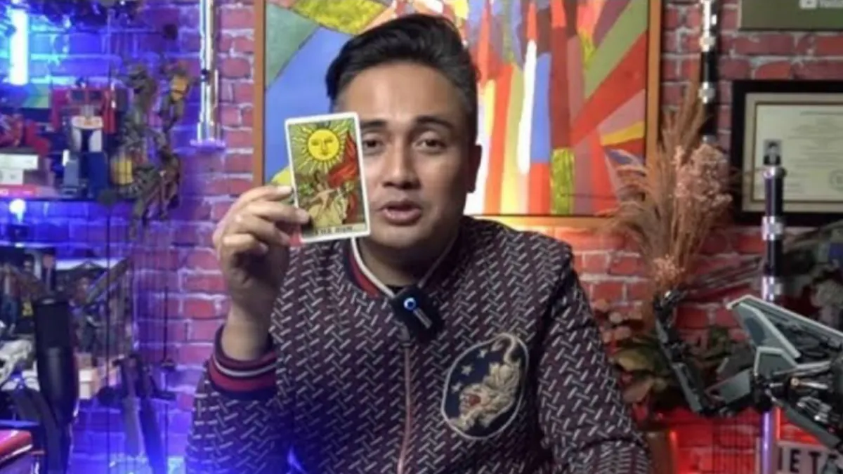 Ramalkan 2023, Denny Darko Sebut Ada Artis yang Hamil Duluan hingga Gimmick Menikah