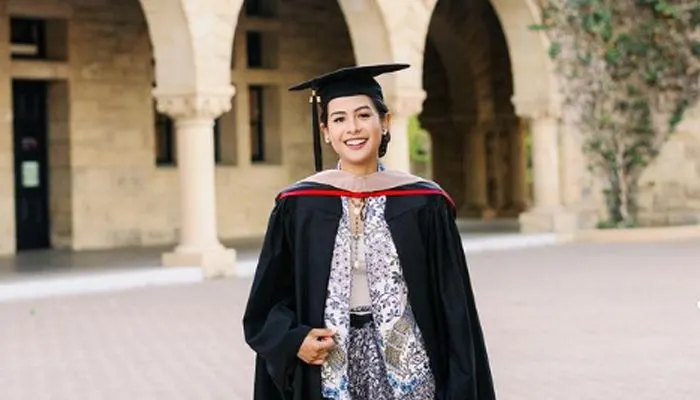 Maudy Ayunda Lulusan S2 Stanford Ternyata Pernah Kerjakan PR di Kelas dan Bolos Sekolah Loh!