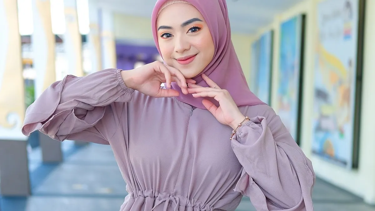 Ilustrasi. Inner beauty atau kecantikan batin adalah sesuatu yang memancar dari dalam diri dan memengaruhi cara seseorang berperilaku dan berinteraksi.