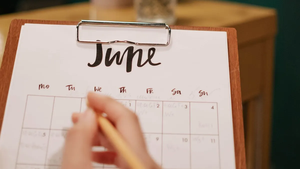 Ilustrasi Kalender Juni