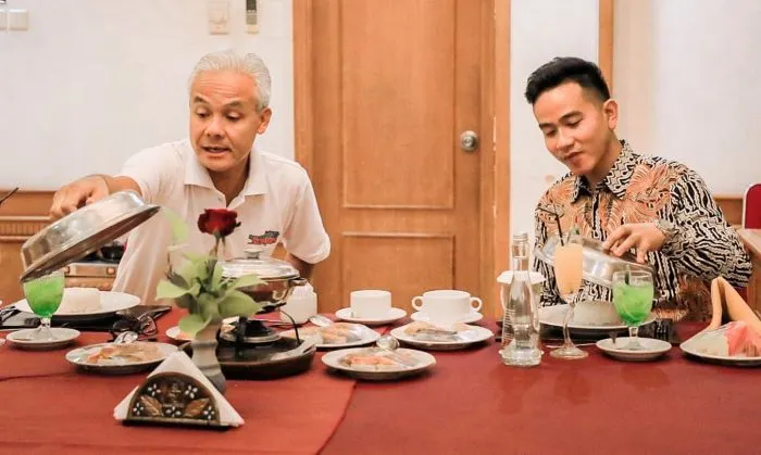Ganjar Pranowo dan Gibran Rakabuming Dinner  bersama