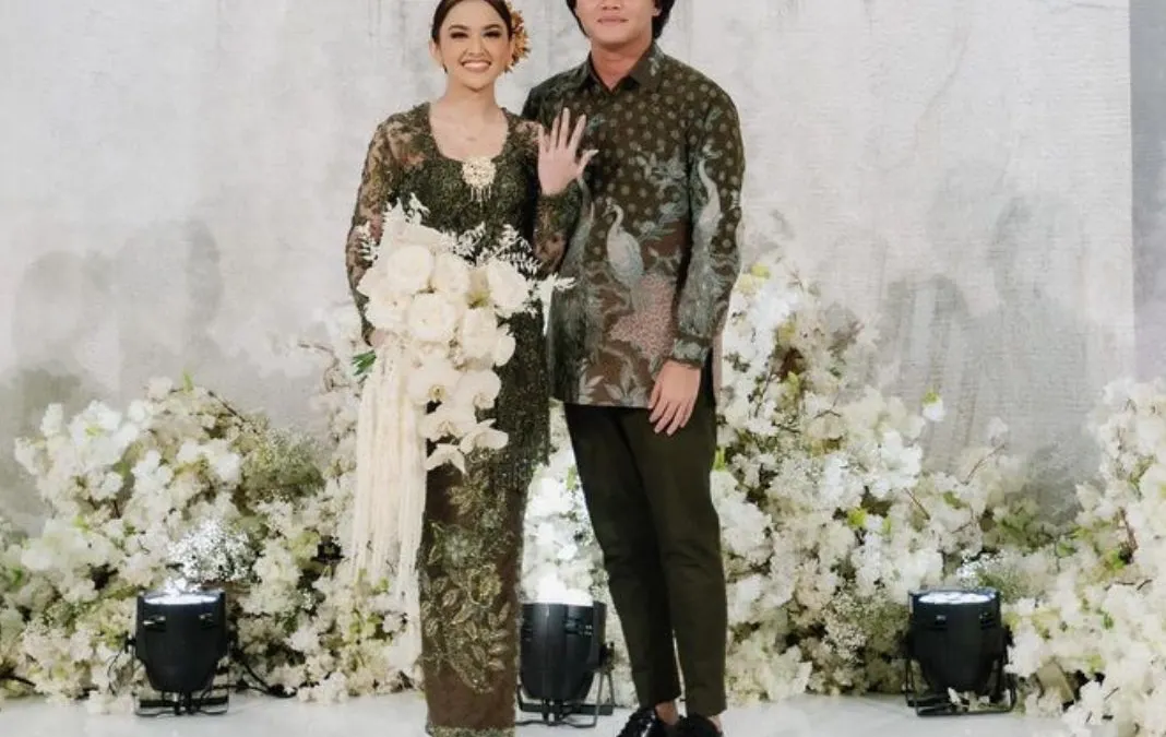 Rizky Febian dan Mahalini lamaran