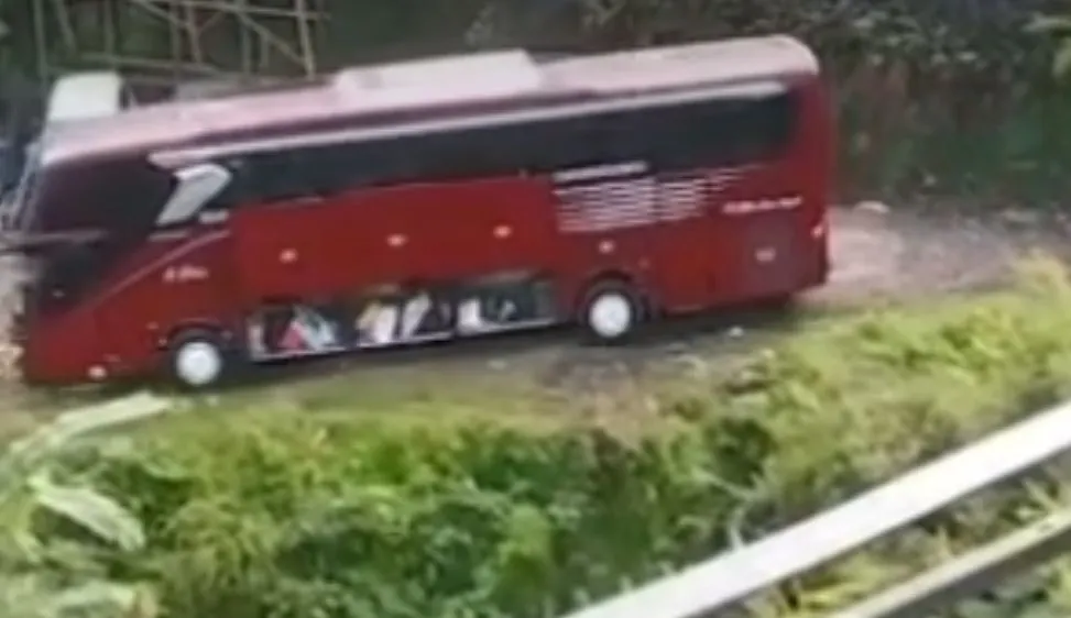 Kecelakaan Bus di Guci, Tegal, Jawa Tengah