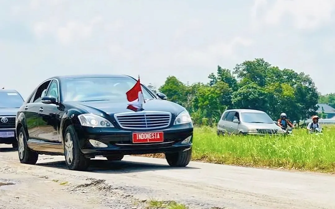 Presiden Jokowi ke Lampung lewati jalan rusak