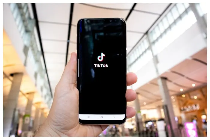 Illustrasi. TikTok