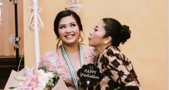 Trisha Eungelica dan Putri Candrawathi