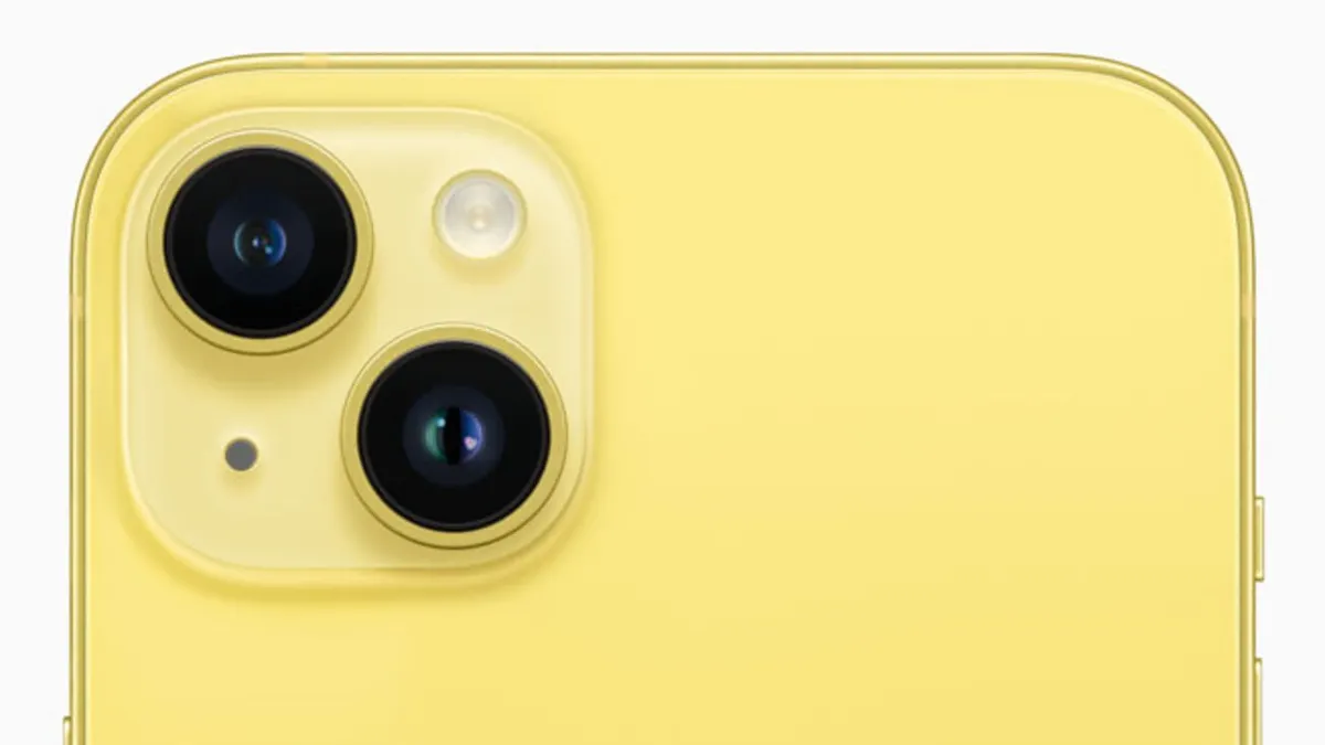 iPhone 14 Yellow dipastikan akan dilengkapi dengan fitur terbaru dan spesifikasi yang lebih baik dibandingkan dengan pendahulunya.