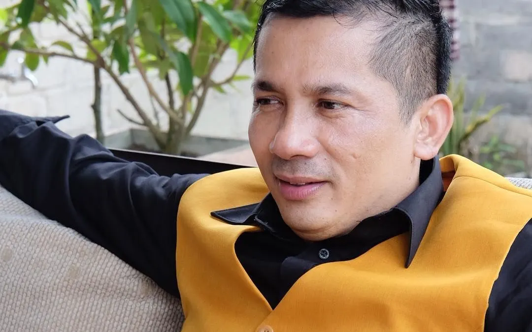 Bupati Meranti Muhammad Adil yang ditangkap KPK karena korupsi.