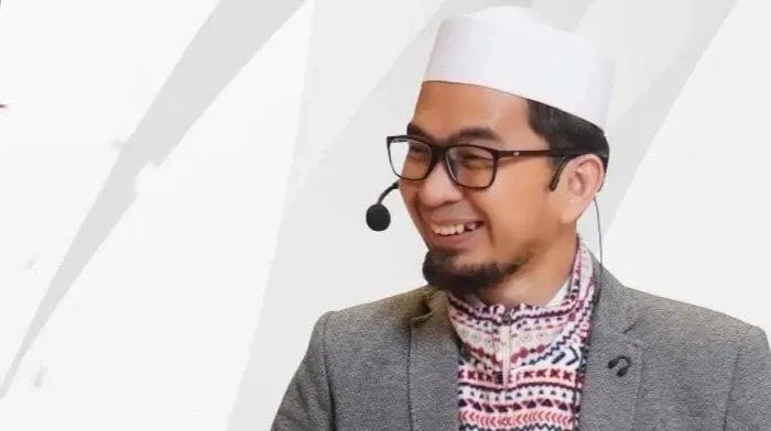 Ustaz Adi Hidayat