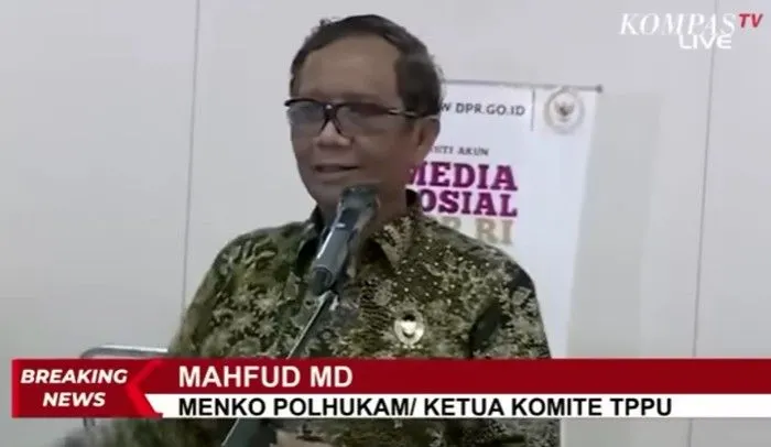 Mahfud MD Usai Penuhi Undangan Rapat dengan Komisi III DPR RI