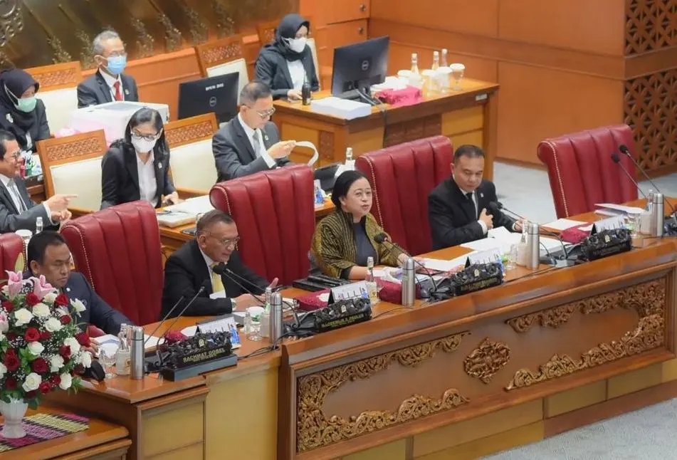 DPR sahkan Perppu Cipta Kerja