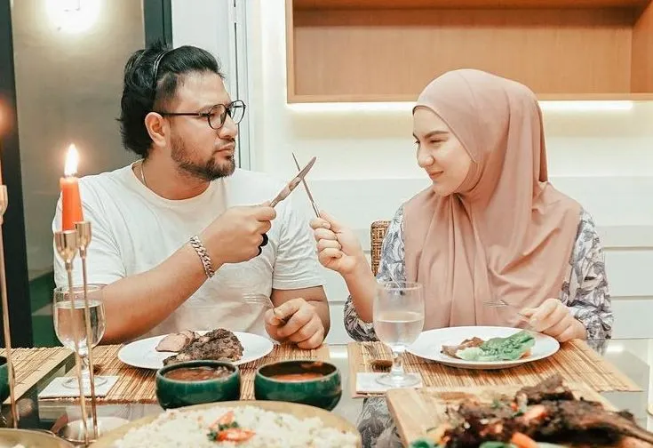 Ammar Zoni dan Irish Bella
