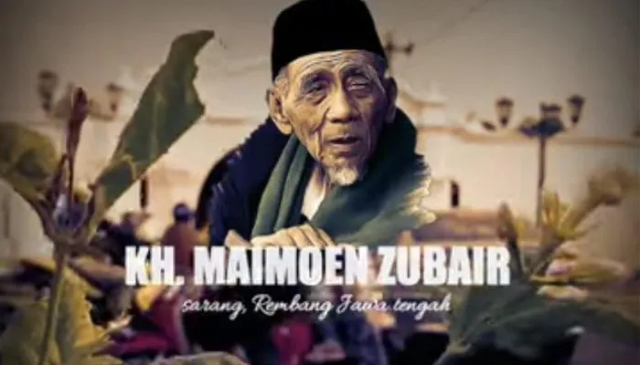 KH Maimun Zubair atau akrab disapa dengan Mbah Moen