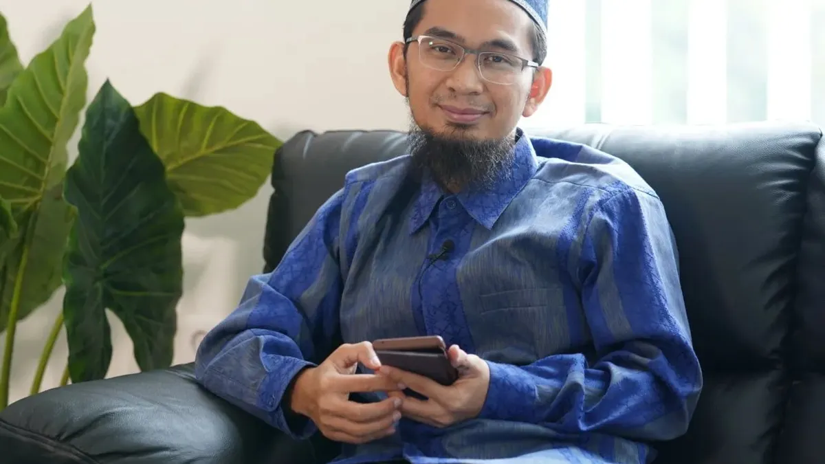 Ustaz Adi Hidayat