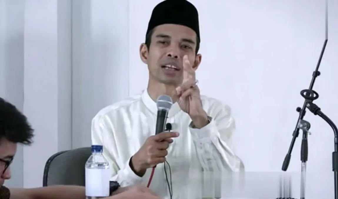 Ustaz Abdul Somad saat menyampaikan tausiah mengenai batas akhir Qadha Ramadhan.(Tangkap Layar YouTube Kun Ma Alloh)