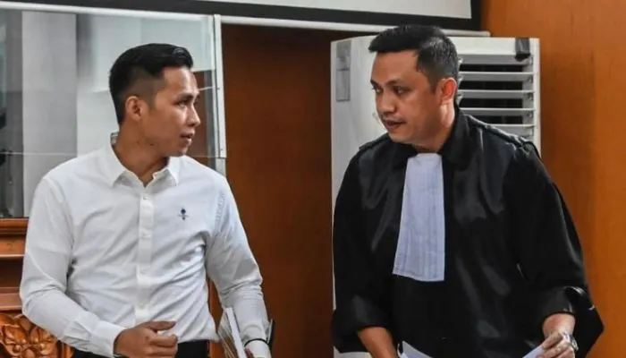 Potret Ronny Talapessy dan Richard Eliezer di Persidangan Kasus Brigadir J