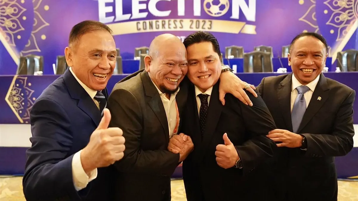 Pemilihan Ketua Umum PSSI Diwarnai Momen Menarik Saat Erick Thohir dan La Nyalla Berpelukan