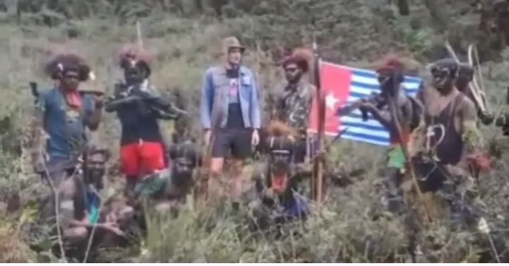 Pilot Susi Air Diduga Masih Hidup, OPM Rilis Foto dan Video Ungkap Tak Akan Lepaskan Sampai Tuntutan Terpenuhi
