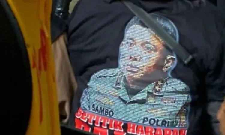 Hadiri Sidang Sambo, Harapan Setitik Fans Untuk Sang Idola