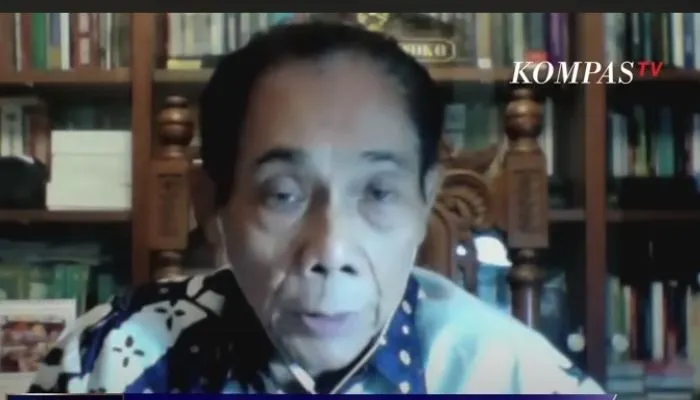 Mantan Hakim Agung Djoko Sarwoko sebut Richard Eliezer punya peluang bebas berkat amicus curiae.