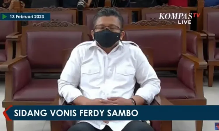 Vonis Mati Ferdy Sambo Disambut Riuh Pengunjung, Ibu Yosua Langsung Menangis Bersyukur!