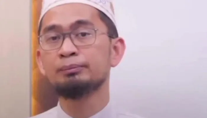 Orang Tua Harus Tahu! Jika Ingin Punya Anak Soleh dan Berprestasi, Ustaz Adi Hidayat: Ikuti Langkah Ini