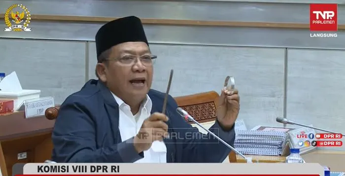 Benarkah Ada Korupsi Biaya Haji? Tak hanya Gelang, Komisi VIII DPR Preteli Anggaran BPKH Yang Tidak Rasional