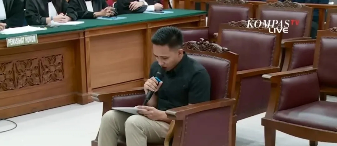 Bacakan Pledoi, Eliezer Beri Pesan Cinta pada Tunangannya: Bahagiamu adalah Bahagiaku