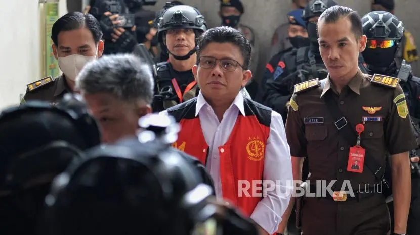 Terdakwa Ferdy Sambo tiba untuk menjalani sidang tuntutan di Pengadilan Negeri Jakarta Selatan, Selasa (17/1/2023).