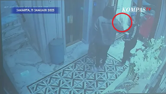 Putri Candrawathi seakan-akan mendadak