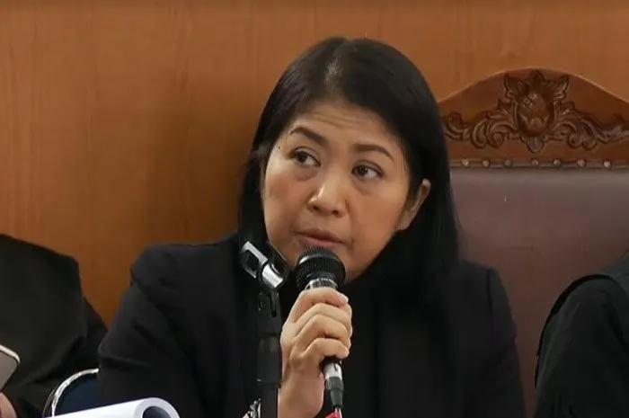 Sentil Putri Candrawathi Soal Sikapnya Setelah Yosua Meninggal, Hakim: Trauma Tapi Mikir Pindahkan Rekening