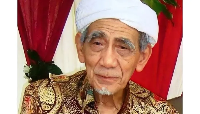 Lakukan 5 Amalan dari Mbah Moen Ini Jika Ingin Rezeki Lancar, Salah Satunya Jangan Meludah Sembarangan Youtube Pintu Karomah