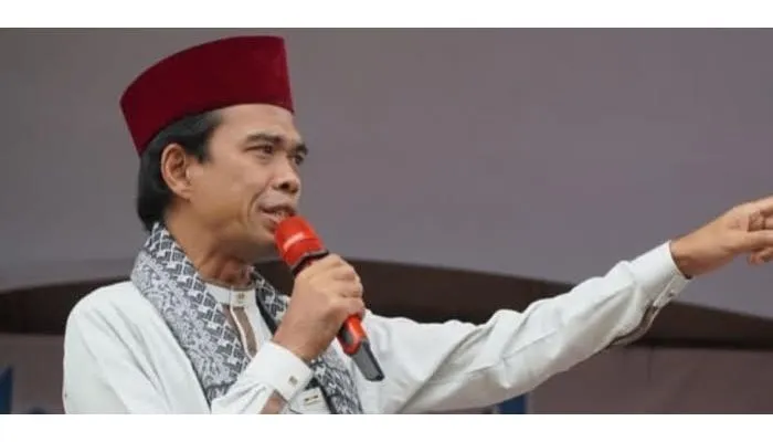 Bolehkah Umat Islam Merayakan Tahun Baru? Ini Jawaban Ustaz Abdul Somad