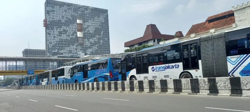 Malam Tahun Baru 2023, TransJakarta Beroperasi Hingga Dini Hari Dukung Adanya Festival dan Car Free Day