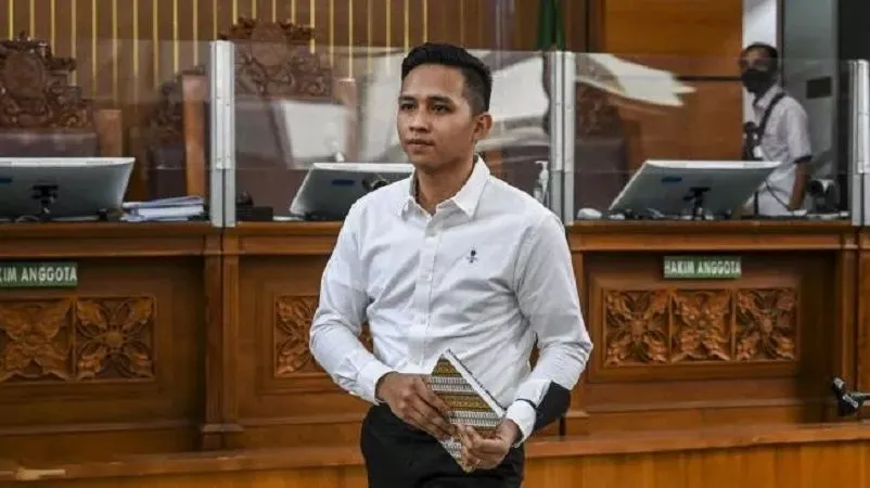 Tak Heran Begitu Berani dan Cerdas dalam Sidang, Richard Eliezer Ternyata Seorang Mahasiswa Hukum