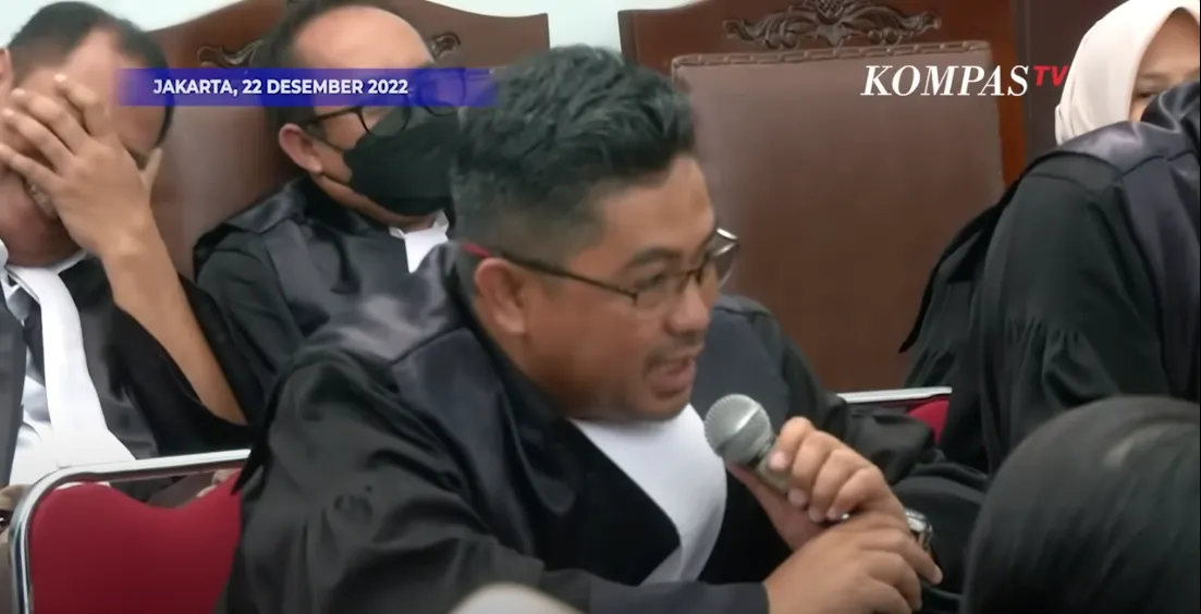 Jaksa dan para penasehat hukum Ferdy Sambo dan Putri Candrawathi mencoba untuk melakukan negosiasi terkait jadwal sidang.