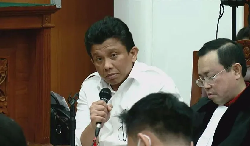Kamaruddin Simanjuntak selaku kuasa hukum keluarga Brigadir J menanggapi kesaksian Ferdy Sambo yang disebut takut dihukum mati.