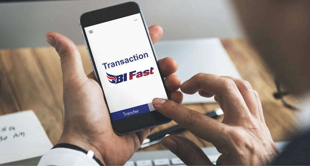 Ada informasi baru yang disampaikan oleh Bank BCA kepada para nasabahnya mengenai peraturan terbaru soal biaya transfer.