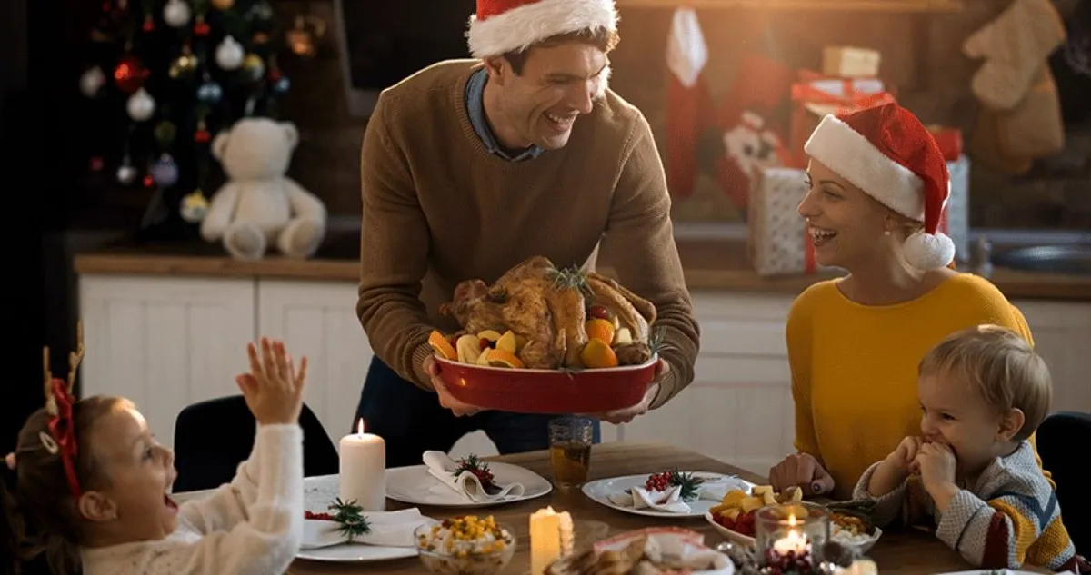 5 Hidangan Khas Natal yang Cocok Disajikan untuk Keluarga, Rayakan Momen Penuh Kebersamaan 