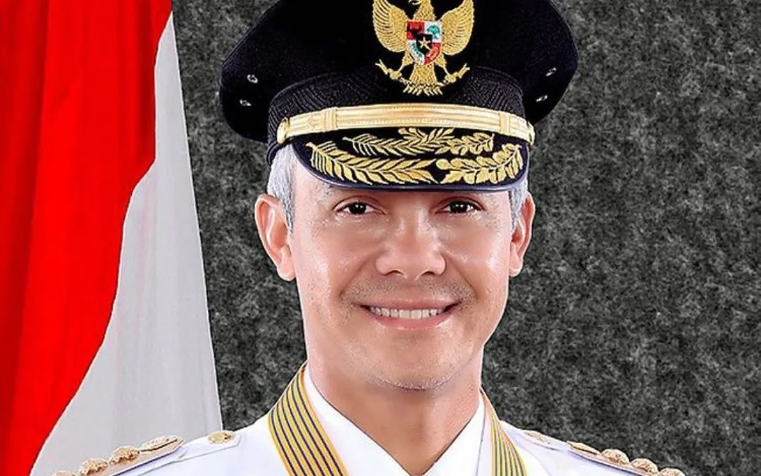 Sikap Ganjar Pranowo Saat Tangani Kasus Dugaan Lembur Tak Dibayar Tuai Kecaman, Netizen: Yakin Nih Mau Nyapres