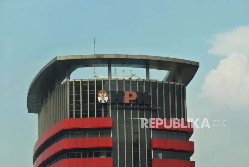 Bupate Cianjur Diduga Selewengkan Bantuan Gempa, KPK Bergerak 