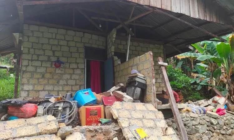 Update Korban Gempa Jayapura 5,4 Magnitudo