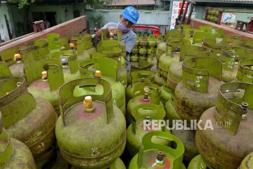 Beli LPG 3 Kg Harus Pakai KTP? Pengamat Energi, Kurtibi: KTP Tidak Mencerminkan Tingkat Pendapatan Seseorang