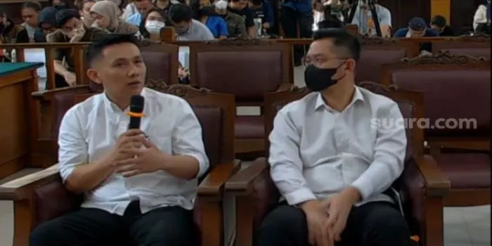 Bukan Main Nyali Chuck Putranto Berani To The Point Tanya Ferdy sambo  Jenderal Nembak Yosua