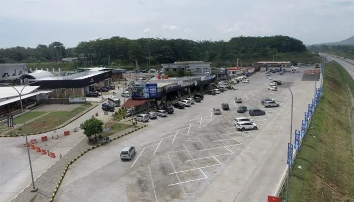 Jelang 2023 Arus Mudik Ramai! Ini 22 Rest Area dan SPBU yang Bisa Dikunjungi Sepanjang Tol Trans Jawa-Bandung