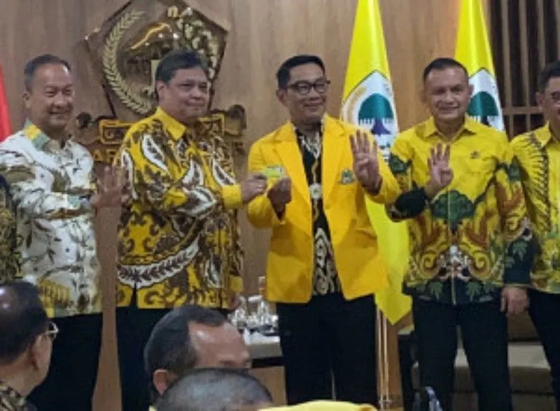 Ridwan Kamil resmi jadi Kader Golkar dan langsung mendapat jabatan mentereng