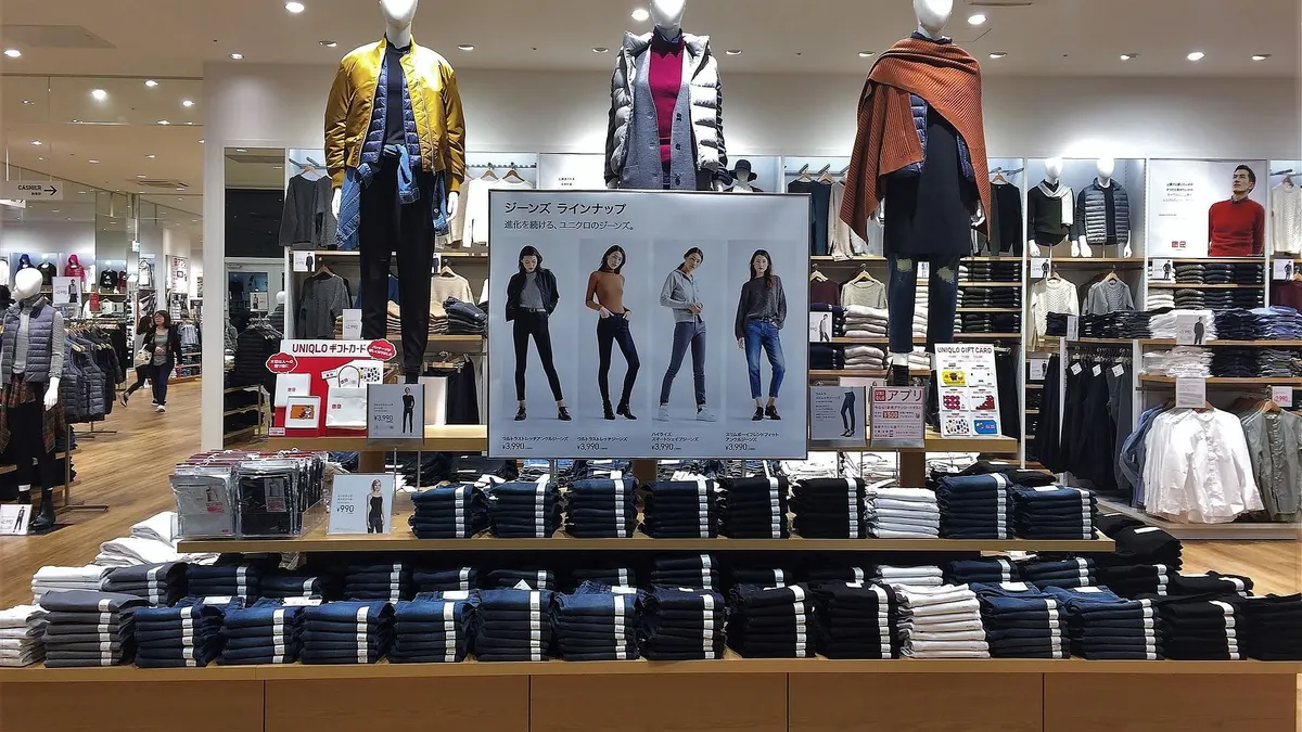 Uniqlo Dikabarkan akan Naikan Gaji: Fresh Graduate Capai Rp35 Juta, YouTuber Ini Ungkap Fakta Kerja di Jepang