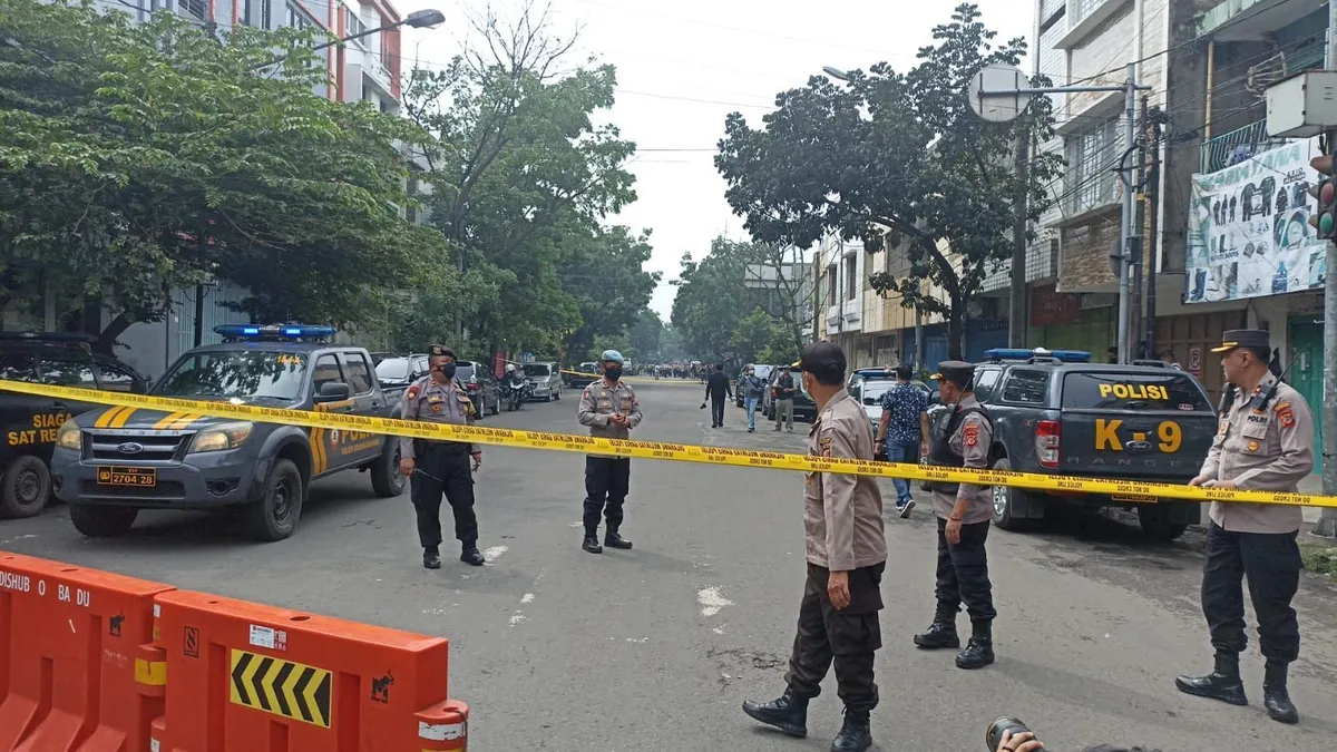 Ledakan Bom Bunuh Diri di Polsek Astana Anyar Bandung: Pelaku Tewas, 3 Polisi Terluka