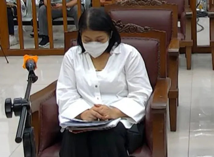 Putri  Candrawathi curhat dalam persidangan tentang dirinya