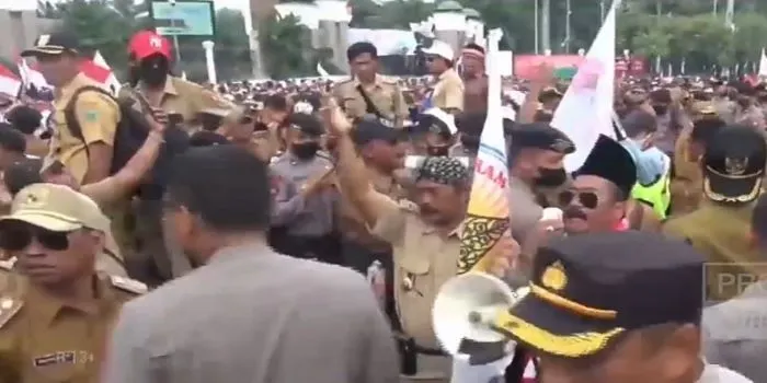 Dukungan Penuh Banggar DPR Kepada Demo Kades Tentang Periode Jabatan, Begini Alasannya